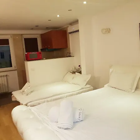 Luxury Ritmului Apartment